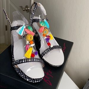 Betsey Johnson dress sandal